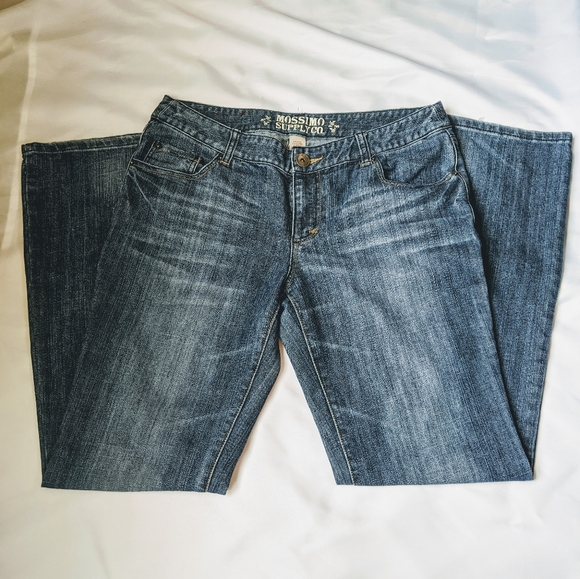 Jeans - Picture 1 of 4